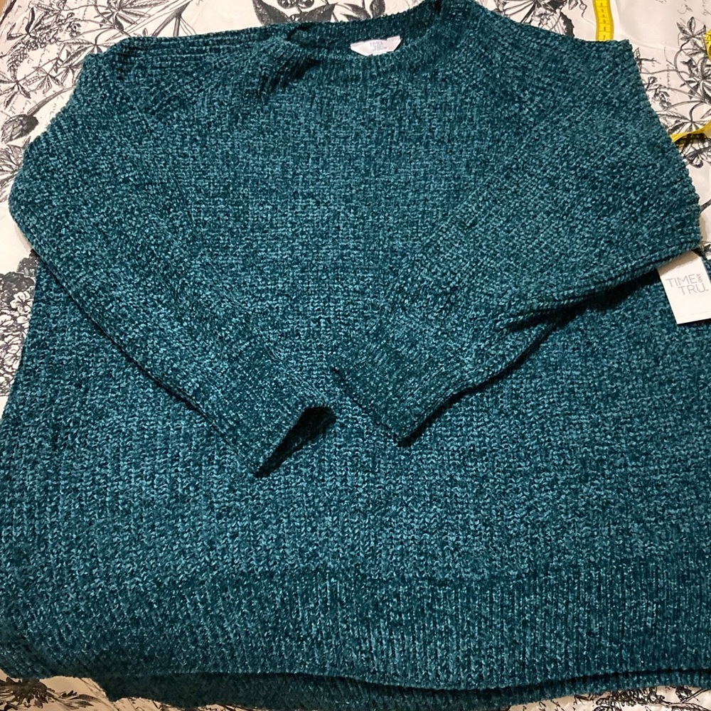 Time and Tru Teal Crew Neck Sweater